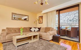 Blanka Sea View Apartments